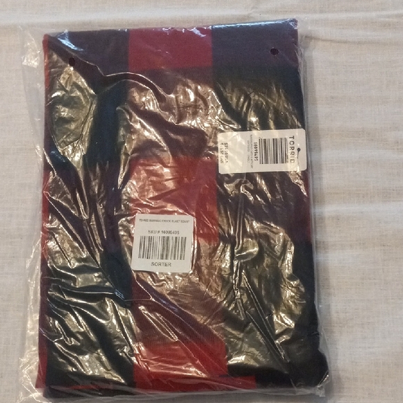 torrid Accessories - Torrid Bold Red and Black Checkered Scarf